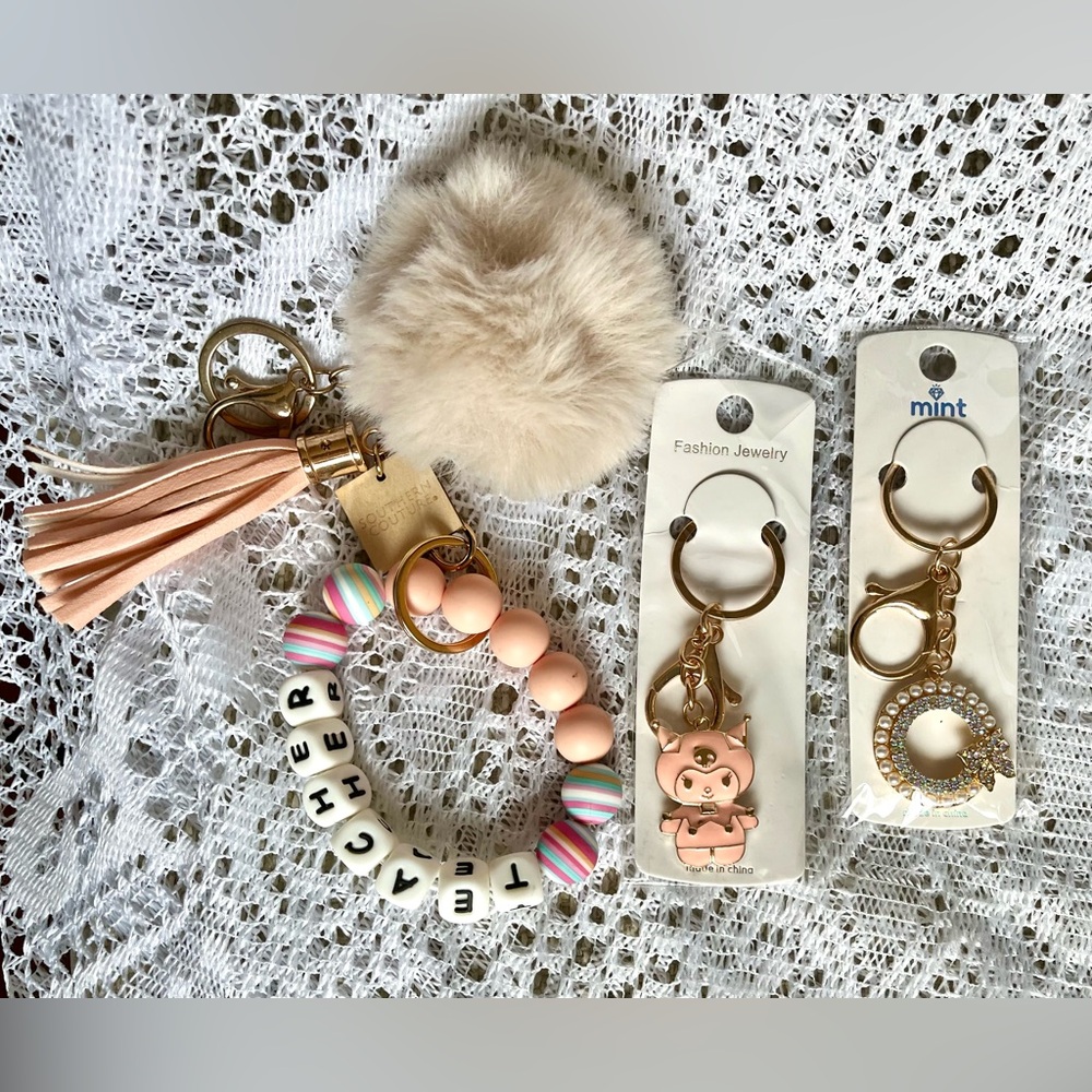 Charm/keychains (4 new) peach/white/pink gold tone - accessory - purse